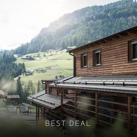 Smart Hotel Saslong Santa Cristina Val Gardena Exterior photo