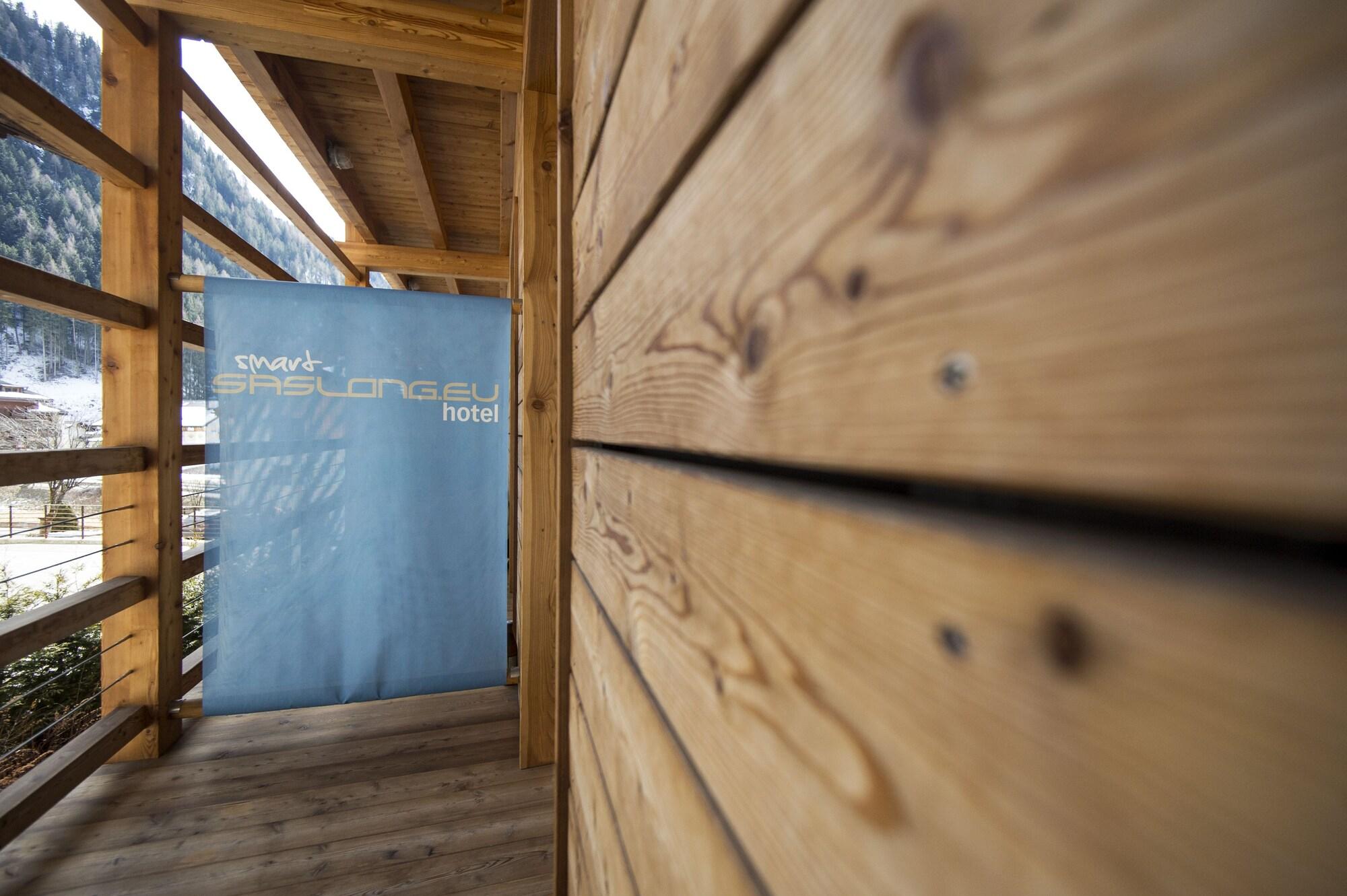 Smart Hotel Saslong Santa Cristina Val Gardena Exterior photo
