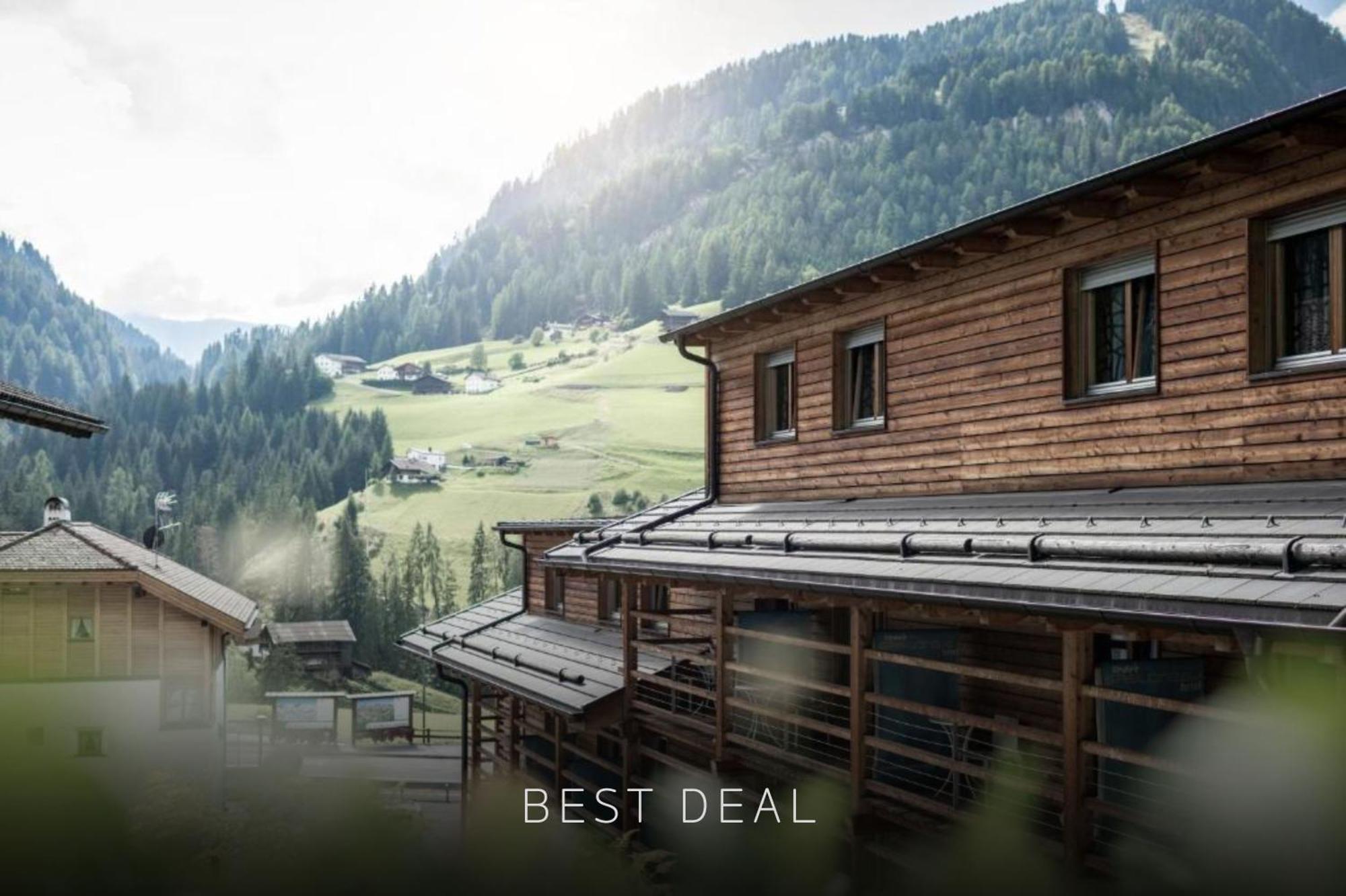 Smart Hotel Saslong Santa Cristina Val Gardena Exterior photo