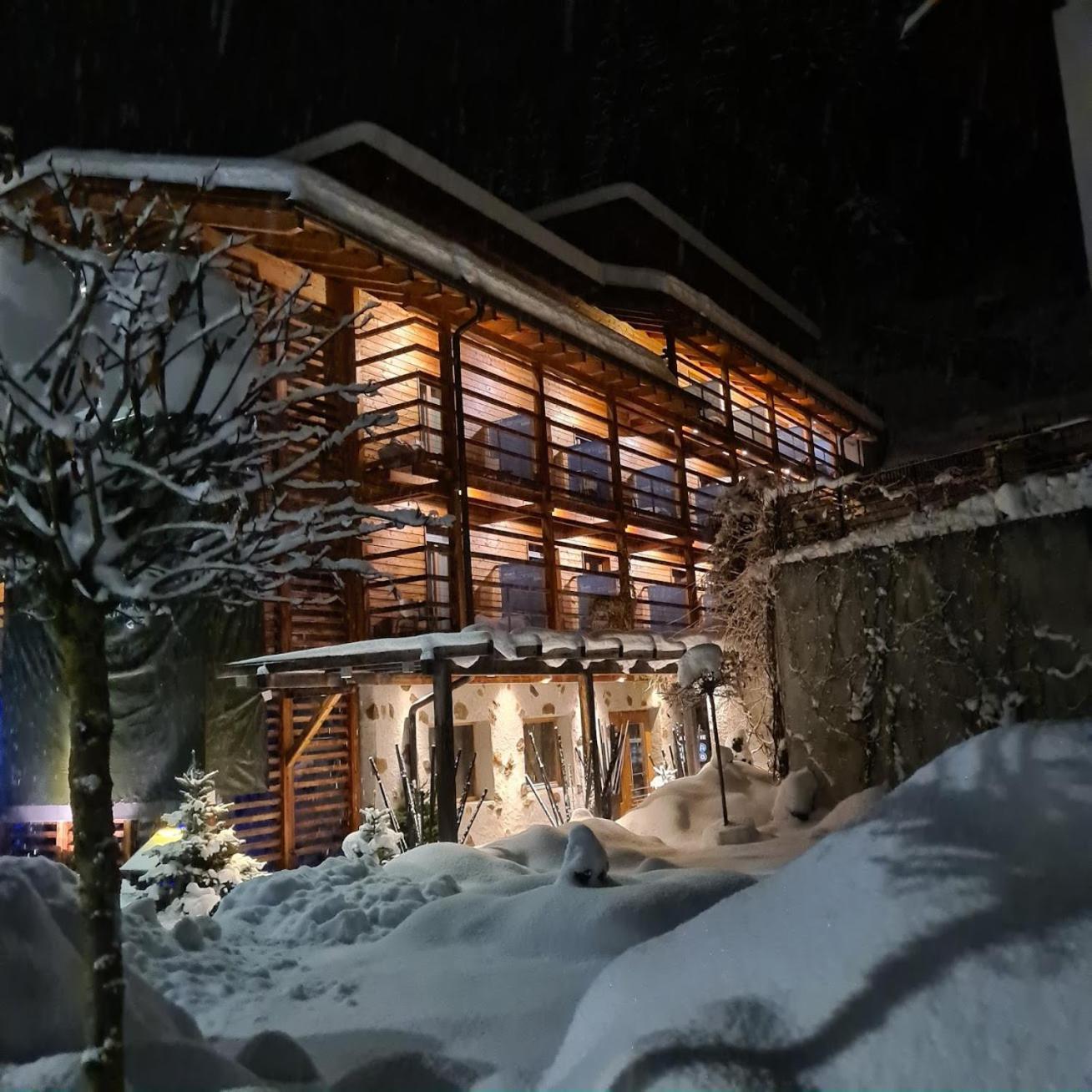 Smart Hotel Saslong Santa Cristina Val Gardena Exterior photo