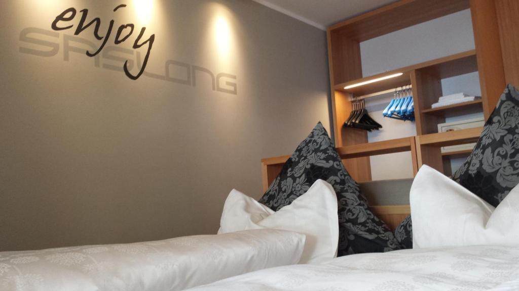 Smart Hotel Saslong Santa Cristina Val Gardena Room photo